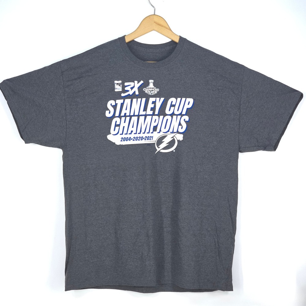 Tampa Bay Lightning Stanley Cup Champions T Shirt Men XL Gray Hockey Graphic Tee
